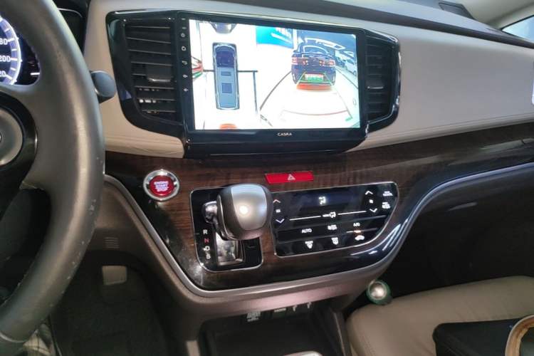 Used Honda Odyssey 2015 2.4L Smart Edition Audio And AC Panel