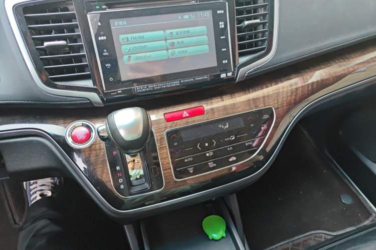Used Honda Odyssey 2015 2.4L Supreme Edition Audio And AC Panel