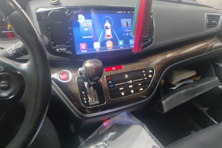 Used Honda Odyssey 2015 Updated Version 2.4L Smart Edition Audio And AC Panel