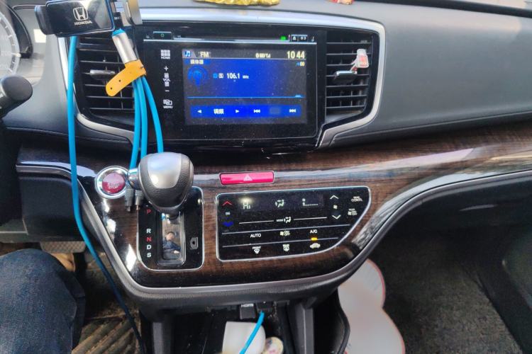 Used Honda Odyssey 2015 Updated Version 2.4L Smart Edition Audio And AC Panel