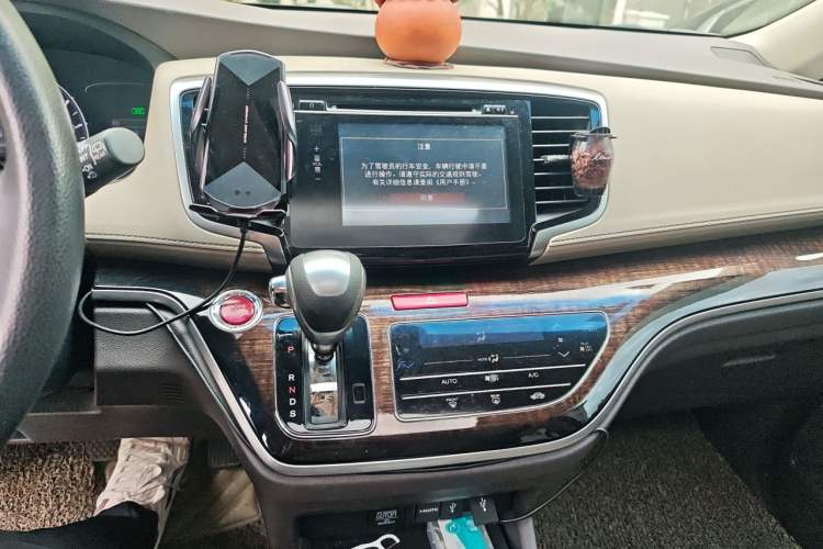 Used Honda Odyssey 2015 Revised 2.4L Luxury Edition Audio And AC Panel