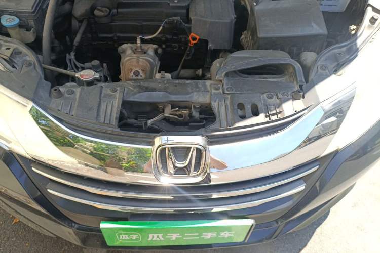 Used Honda Odyssey 2015 Revised 2.4L Luxury Edition Engine Bay