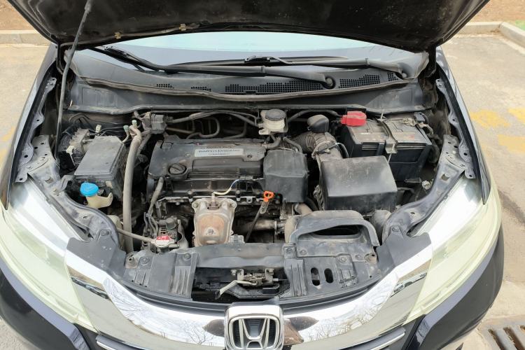 Used Honda Odyssey 2015 Revised 2.4L Luxury Edition Engine Bay