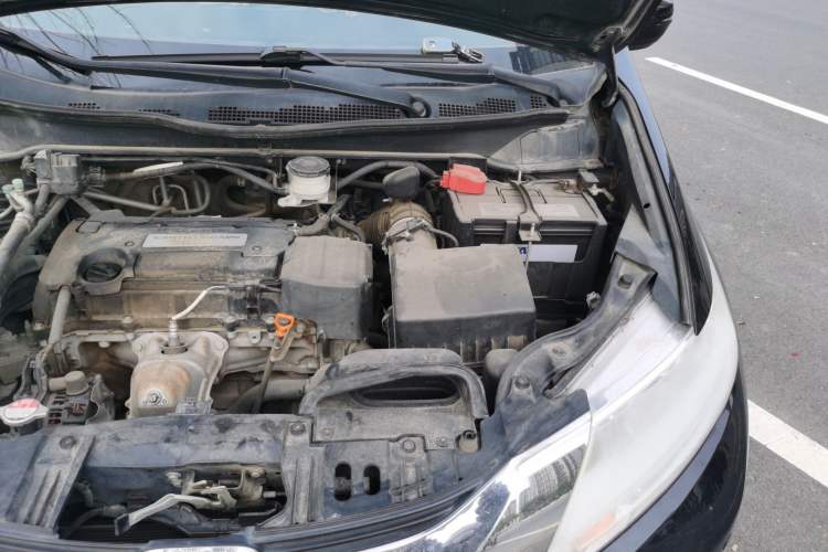 Used Honda Odyssey 2015 Updated Version 2.4L Smart Edition Engine Bay Left