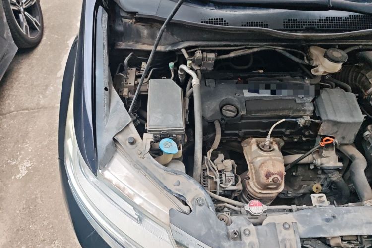 Used Honda Odyssey 2015 Revised 2.4L Luxury Edition Engine Bay Right