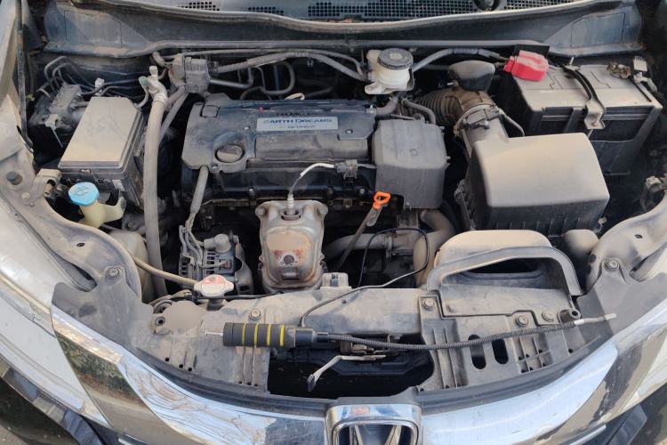 Used Honda Odyssey 2015 Updated Version 2.4L Smart Edition Engine Bay