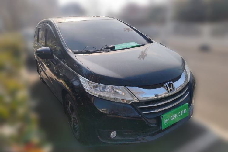 Used Honda Odyssey 2015 Updated Version 2.4L Smart Edition Exterior 2