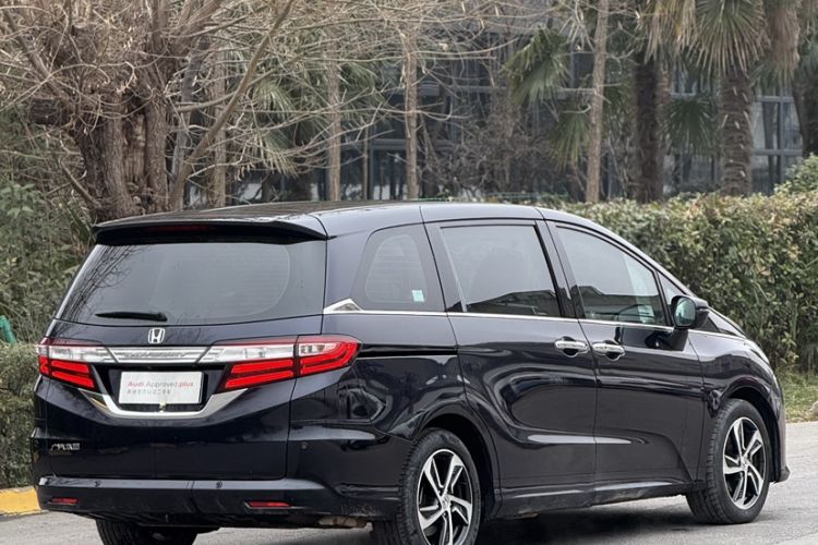 Used Honda Odyssey 2015 Revised 2.4L Luxury Edition Exterior 3