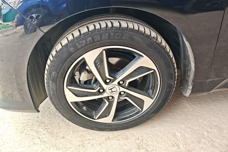 Used Honda Odyssey 2015 Revised 2.4L Luxury Edition Exterior 4
