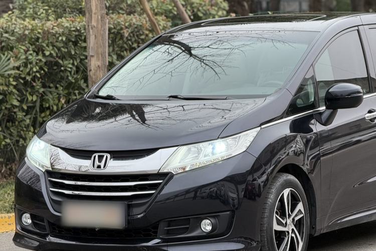 Used Honda Odyssey 2015 Revised 2.4L Luxury Edition Exterior 6