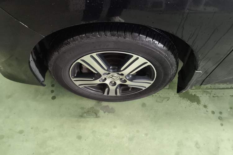 Used Honda Odyssey 2015 2.4L Comfort Edition Exterior 7