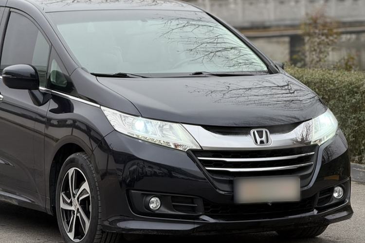 Used Honda Odyssey 2015 Revised 2.4L Luxury Edition Exterior 7