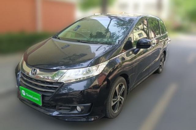 Used Honda Odyssey 2015 Revised 2.4L Luxury Edition