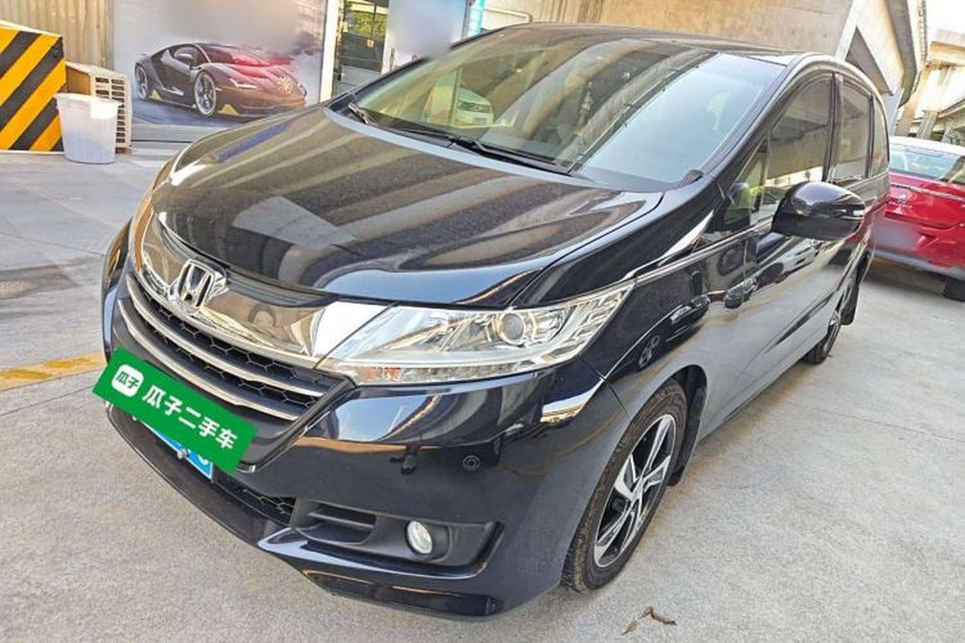 Used Honda Odyssey 2015 Revised 2.4L Luxury Edition Front Left 45 Deg