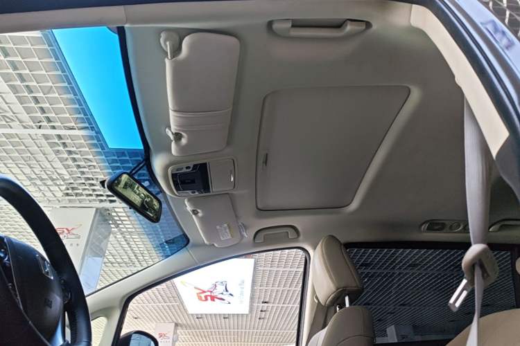 Used Honda Odyssey 2015 Revised 2.4L Luxury Edition Headliner