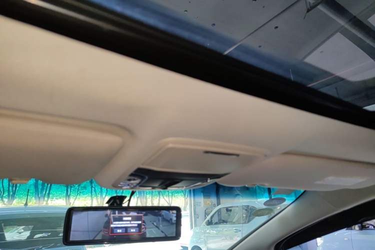 Used Honda Odyssey 2015 2.4L Smart Edition Headliner