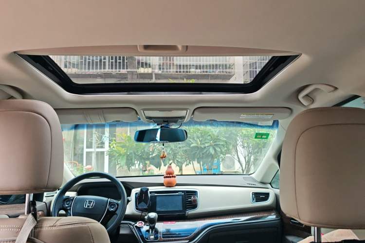 Used Honda Odyssey 2015 Revised 2.4L Luxury Edition Headliner