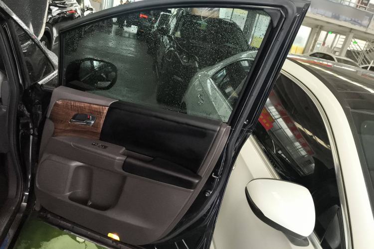 Used Honda Odyssey 2015 2.4L Comfort Edition Interior 5