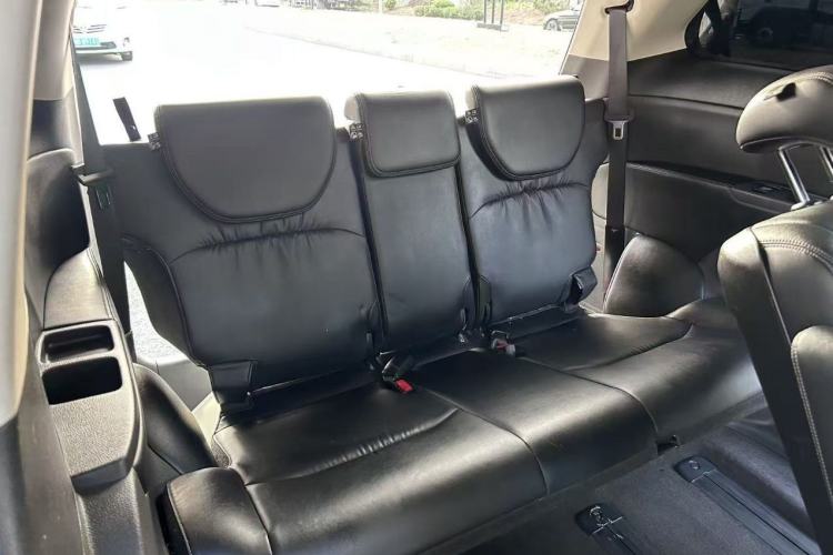 Used Honda Odyssey 2015 Updated Version 2.4L Smart Edition Interior 6