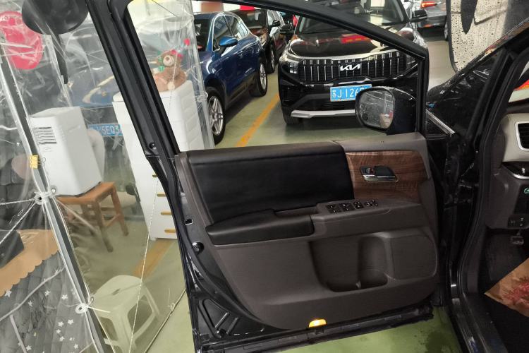 Used Honda Odyssey 2015 2.4L Comfort Edition Interior 7