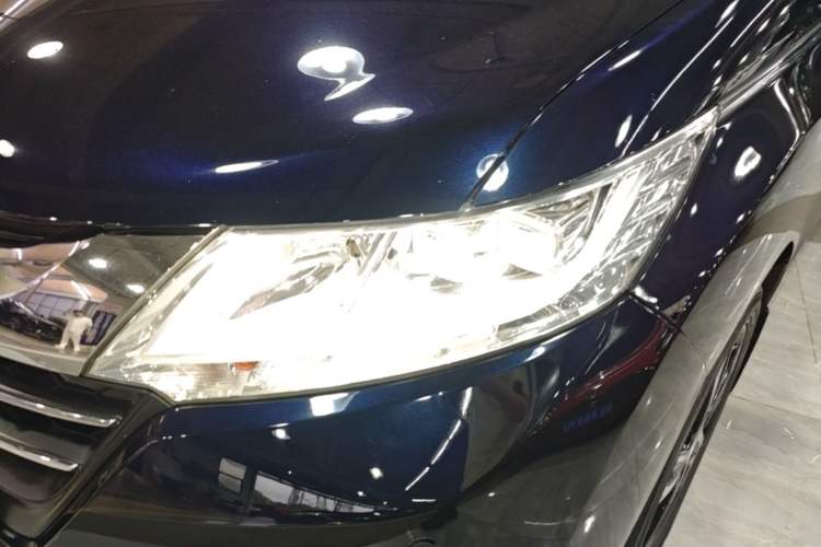 Used Honda Odyssey 2015 Updated Version 2.4L Smart Edition Left Front Headlight