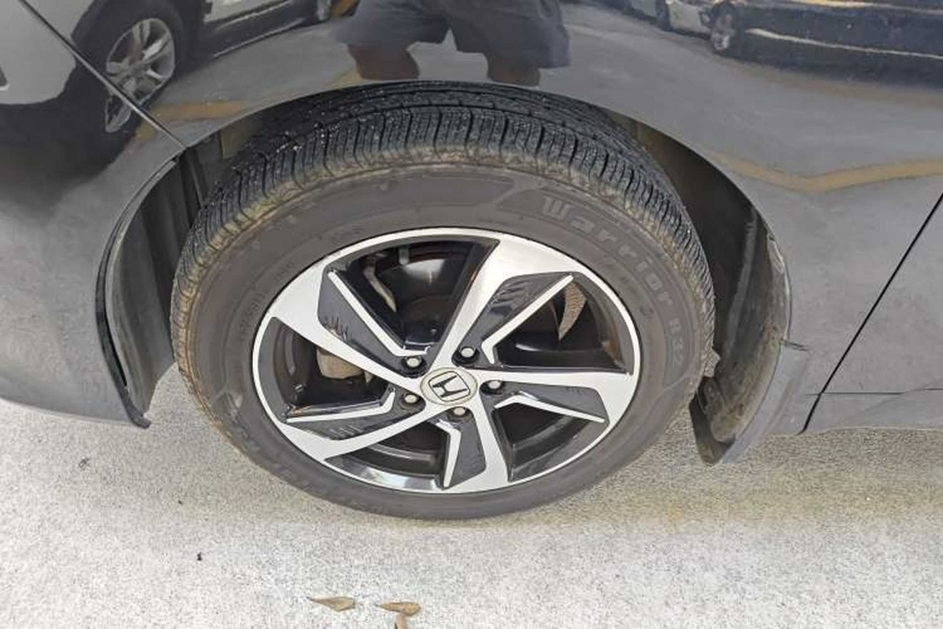 Used Honda Odyssey 2015 Revised 2.4L Luxury Edition Left Front Wheel Hub