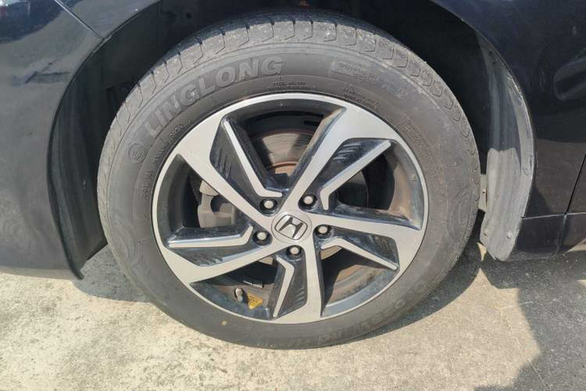 Used Honda Odyssey 2015 Updated Version 2.4L Smart Edition Left Front Wheel Hub