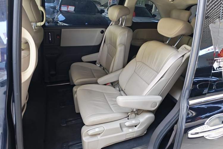 Used Honda Odyssey 2015 Revised 2.4L Luxury Edition Left Rear Seat