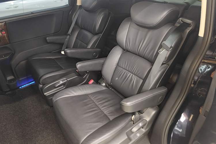 Used Honda Odyssey 2015 2.4L Supreme Edition Left Rear Seat