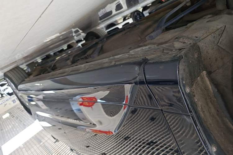 Used Honda Odyssey 2015 Revised 2.4L Luxury Edition Left Side Sill