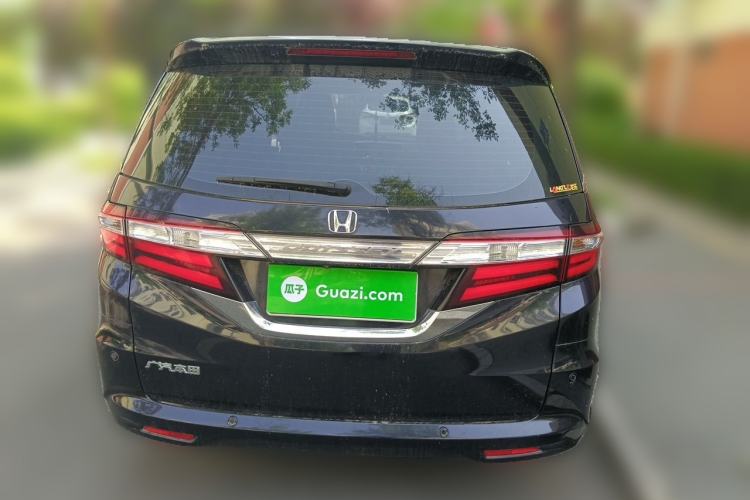 Used Honda Odyssey 2015 Revised 2.4L Luxury Edition Rear