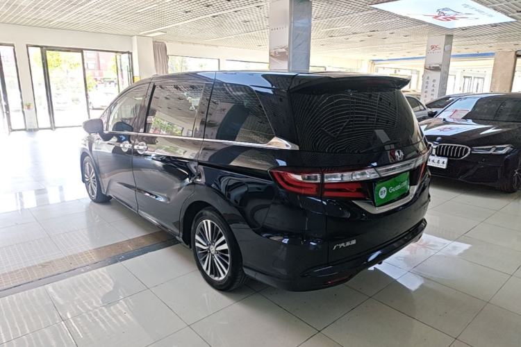 Used Honda Odyssey 2015 Revised 2.4L Luxury Edition Rear Left 45 Deg