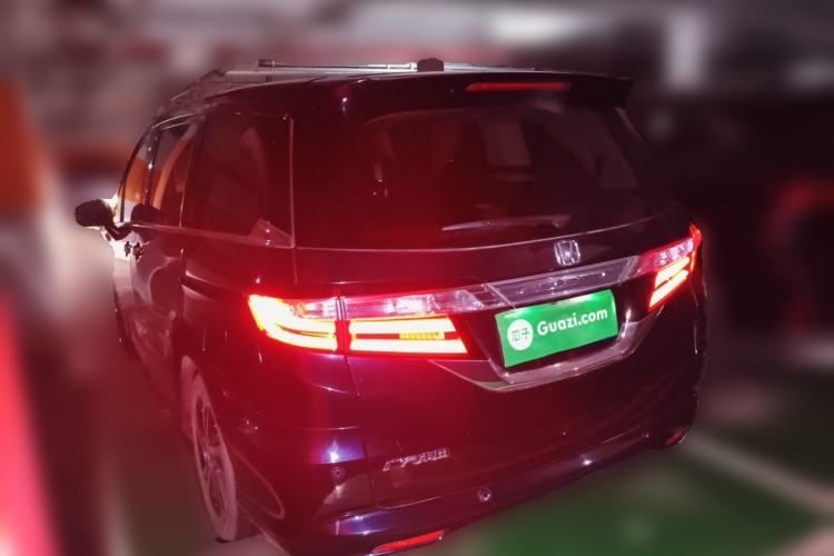 Used Honda Odyssey 2015 Updated Version 2.4L Smart Edition Rear Left 45 Deg