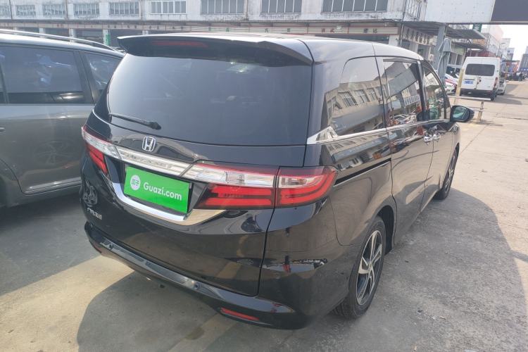 Used Honda Odyssey 2015 Updated Version 2.4L Smart Edition Rear Right 45 Deg