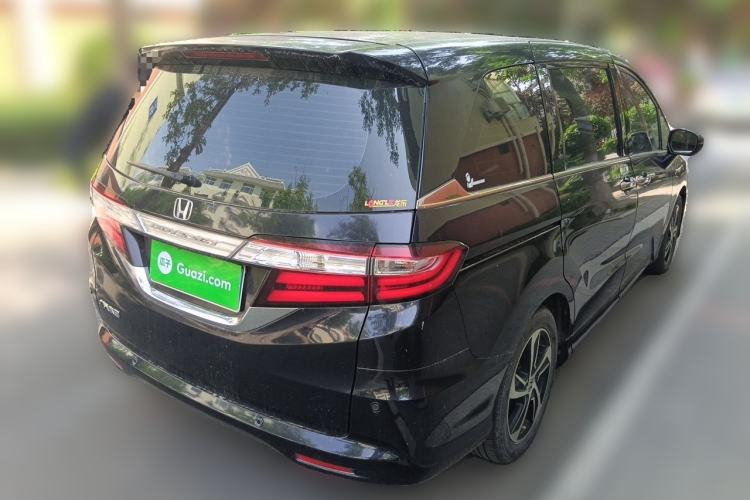 Used Honda Odyssey 2015 Revised 2.4L Luxury Edition Rear Right 45 Deg