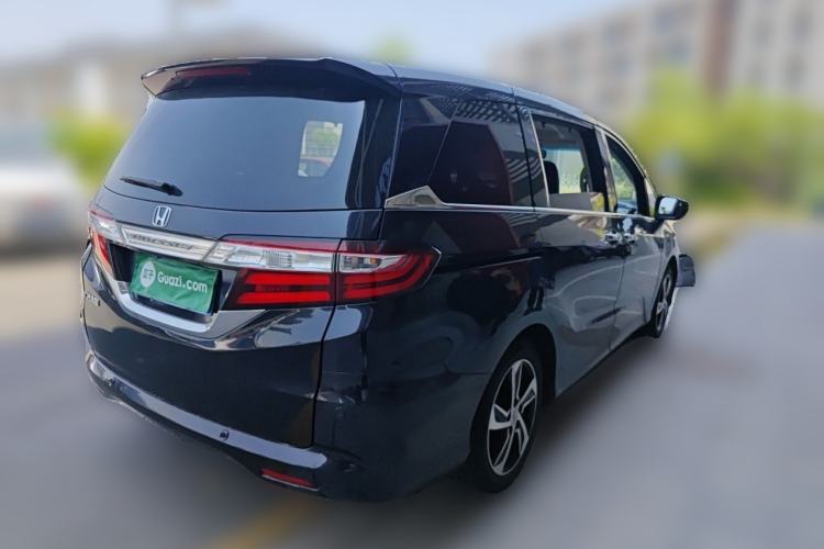 Used Honda Odyssey 2015 2.4L Supreme Edition Rear Right 45 Deg