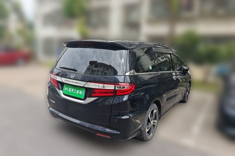 Used Honda Odyssey 2015 Revised 2.4L Luxury Edition Rear Right 45 Deg