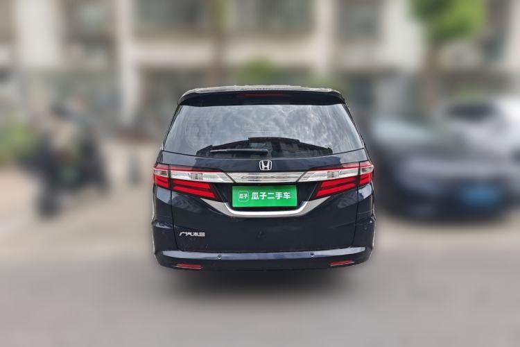 Used Honda Odyssey 2015 Revised 2.4L Luxury Edition Rear