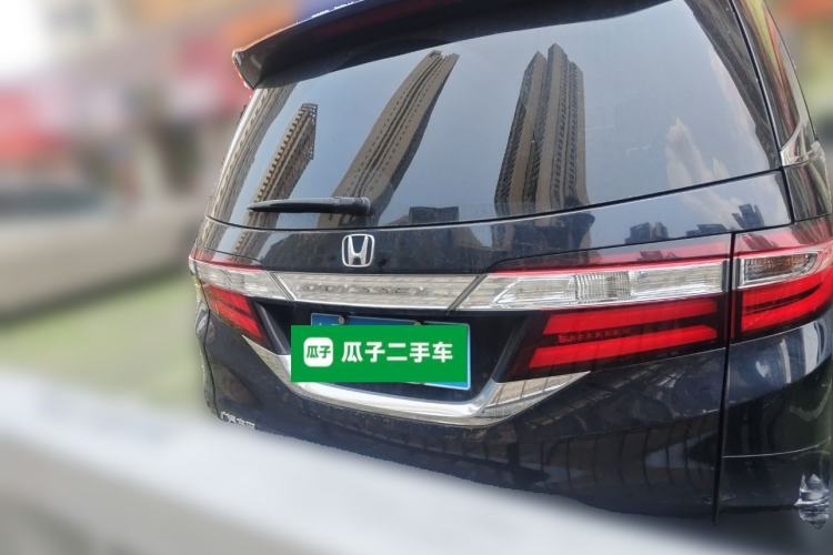 Used Honda Odyssey 2015 Updated Version 2.4L Smart Edition Rear