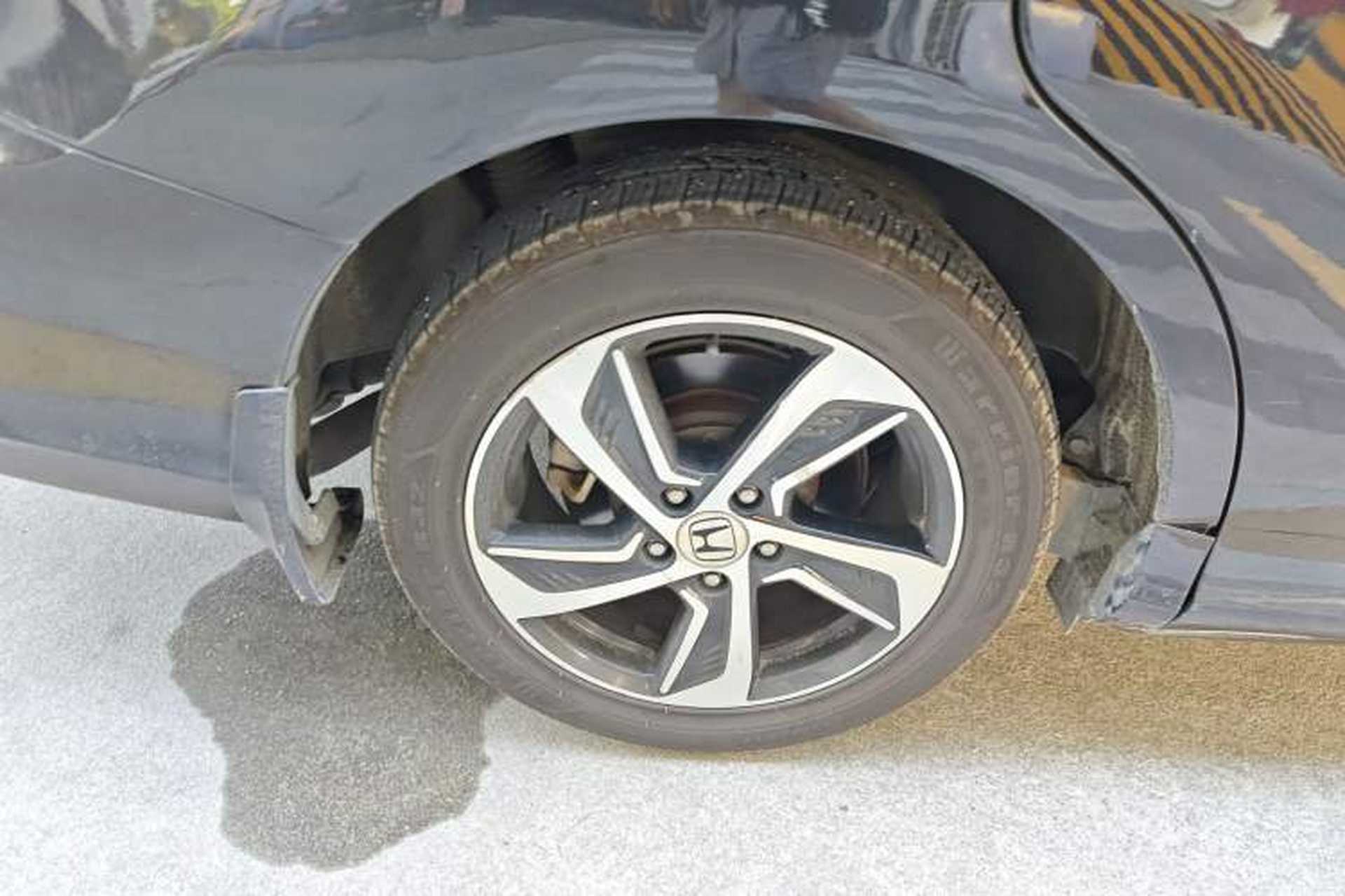 Used Honda Odyssey 2015 Revised 2.4L Luxury Edition Right Rear Wheel Hub
