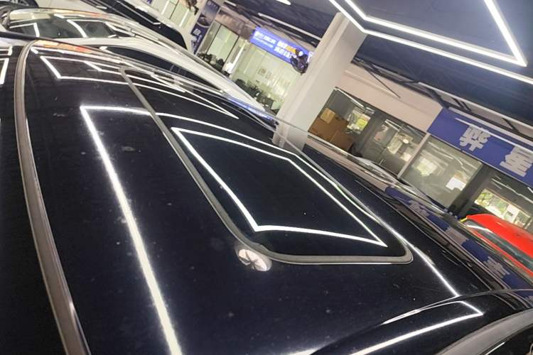 Used Honda Odyssey 2015 2.4L Supreme Edition Roof