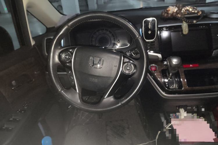 Used Honda Odyssey 2015 2.4L Smart Edition Steering Wheel