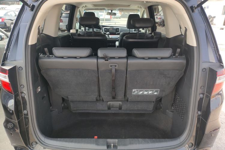 Used Honda Odyssey 2015 Updated Version 2.4L Smart Edition Trunk