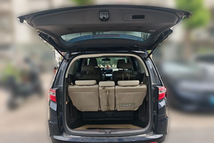 Used Honda Odyssey 2015 Revised 2.4L Luxury Edition Trunk