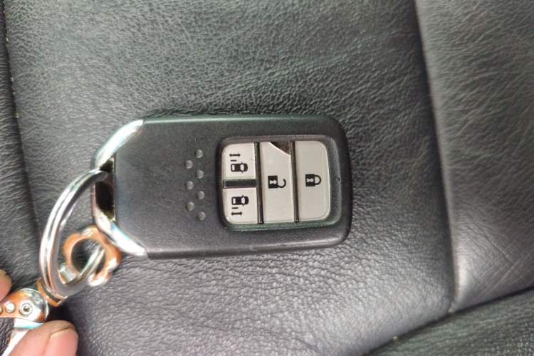 Used Honda Odyssey 2015 Updated Version 2.4L Smart Edition Vehicle Key