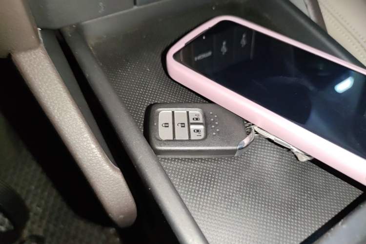 Used Honda Odyssey 2015 2.4L Smart Edition Vehicle Key