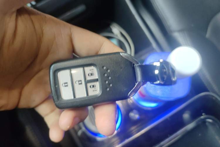 Used Honda Odyssey 2015 Updated Version 2.4L Smart Edition Vehicle Key