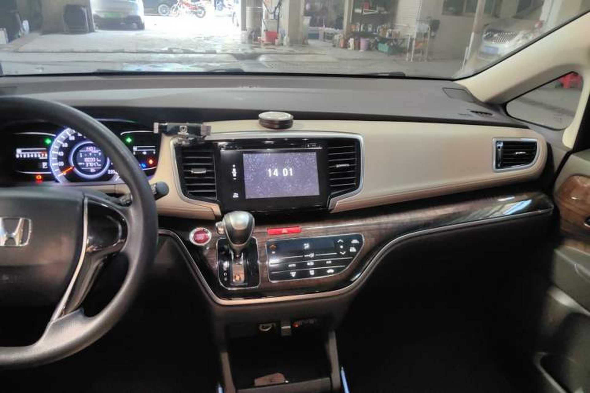Used Honda Odyssey 2015 Revised 2.4L Luxury Edition Audio And AC Panel