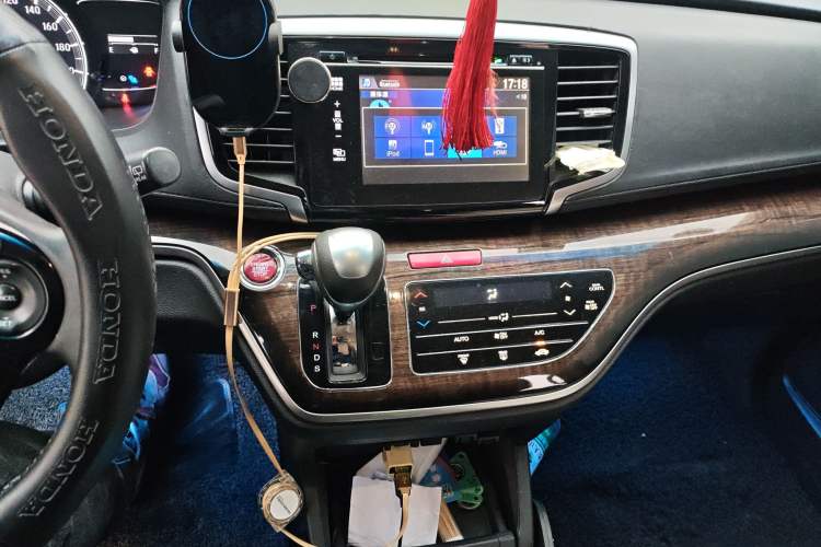 Used Honda Odyssey 2015 2.4L Smart Edition Audio And AC Panel