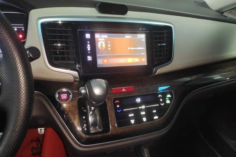 Used Honda Odyssey 2015 Revised 2.4L Luxury Edition Audio And AC Panel